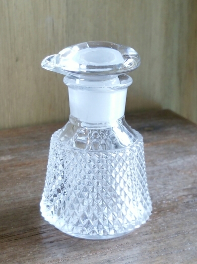 醤油さし入荷_f0255704_11024346.jpg
