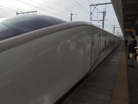 b0017215_1854090.gif