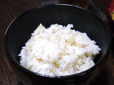 無農薬の『雑穀米』、『発芽玄米』　命のみなぎる「美味しいお米」の稲刈りの様子_a0254656_1959253.jpg