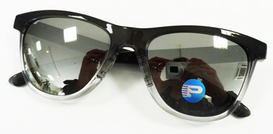 OAKLEY新作ライフスタイルサングラスMOONLIGHTER(ムーンライター)入荷!_c0003493_09112975.jpg