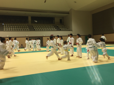 中学生との合同練習_b0172494_23235415.jpg