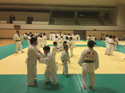 中学生との合同練習_b0172494_23235636.jpg