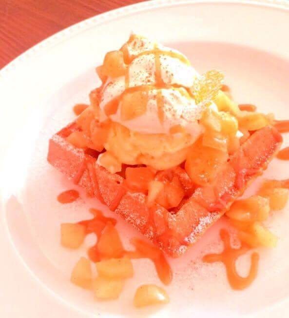 11月の「ON THE TABLE」出店者のご紹介 aoirocafeさん。_e0060555_11080505.jpg