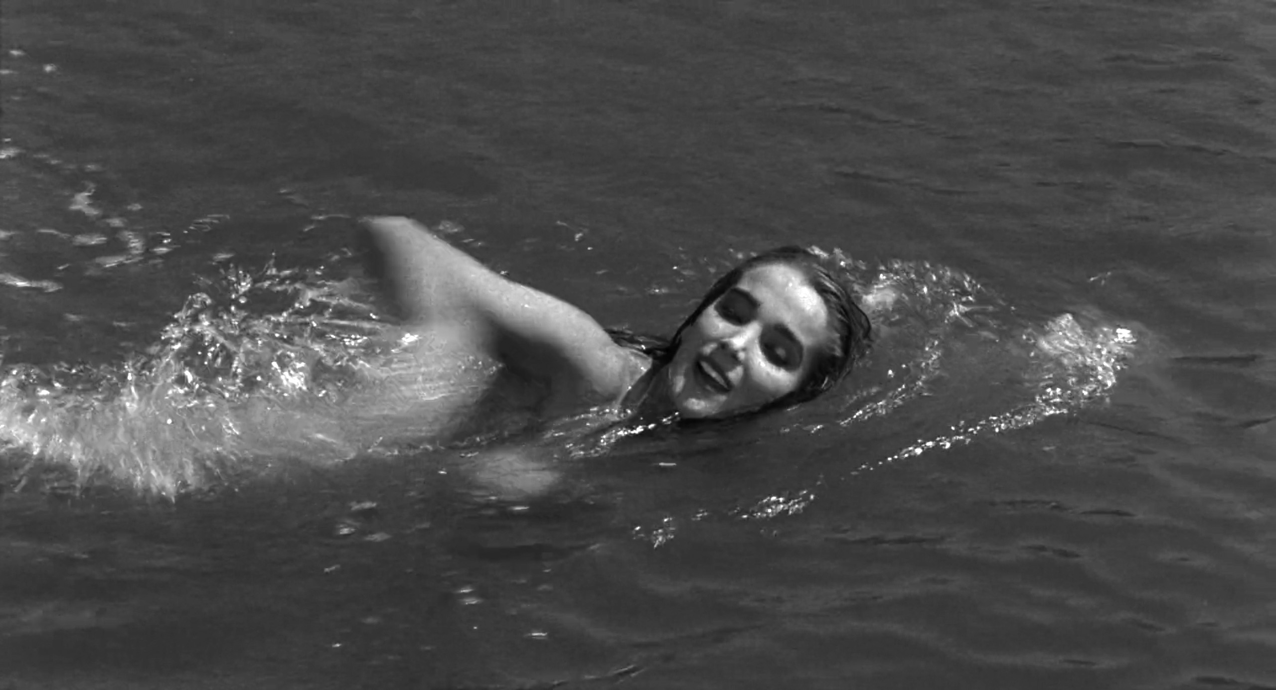 ジュリー・アダムス（Julie Adams）「大アマゾンの半魚人 」（1954）其の弐_e0042361_20562177.jpg