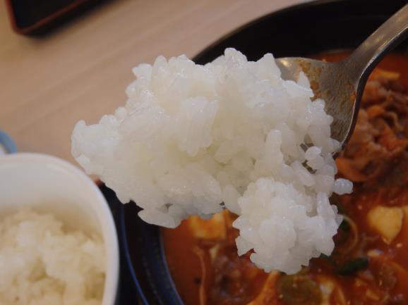 松屋の豆腐キムチチゲ膳 門真店_c0118393_1155792.jpg