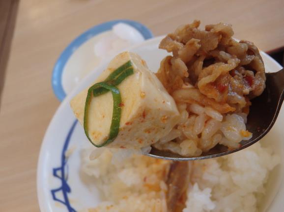 松屋の豆腐キムチチゲ膳 門真店_c0118393_11564465.jpg