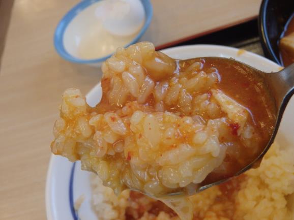 松屋の豆腐キムチチゲ膳 門真店_c0118393_1244694.jpg