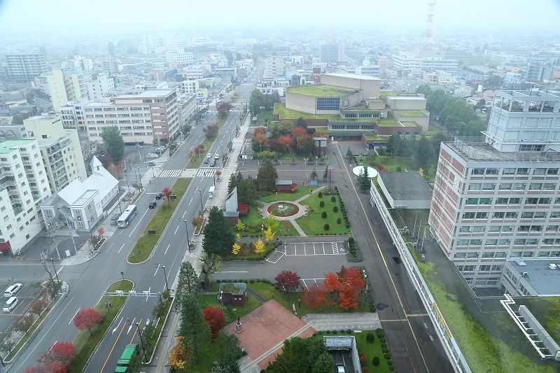 旭川のグルメといえばジンギスカン、ラーメン、寿司。でもあえて選んだのは札幌かに本家旭川駅前店_b0291402_07292828.jpg