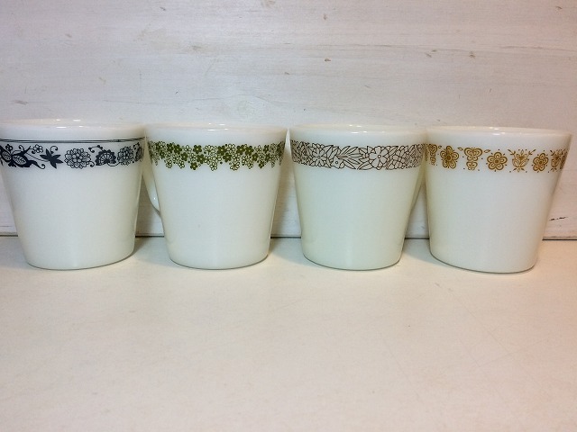 オールドパイレックス マグ&クリーマー OLD PYREX : Ririe