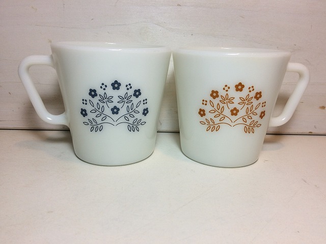 オールドパイレックス マグ&クリーマー OLD PYREX : Ririe