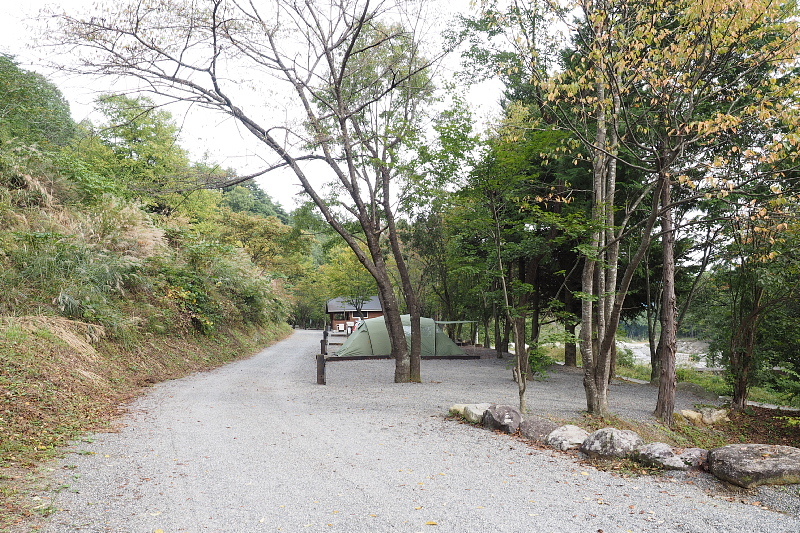 【キャンプ場施設レポート】Foresters Village Kobitto（フォレスターズビレッジ・コビット 南アルプス）②_b0008655_11463544.jpg