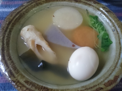 10/24夜勤明け 一正 おでん¥365+ワンカップ大関¥192_b0042308_17384864.jpg