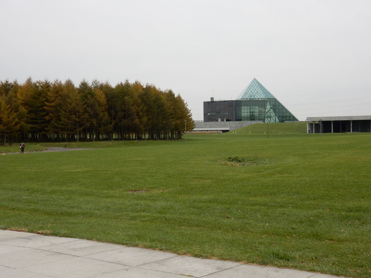 モエレ沼公園独り占め_c0025115_23255715.jpg