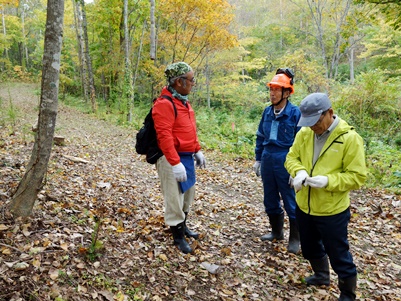 秋の里山「きのこ闇鍋会」_c0204725_14383495.jpg