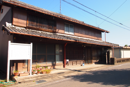 b0223592_15135697.png