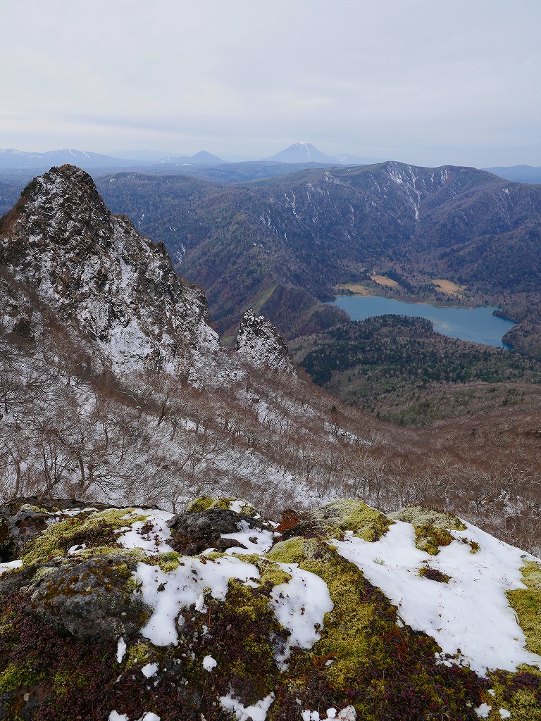 恵庭岳西峰とジャンダルム、10月25日－速報版－_f0138096_2105926.jpg
