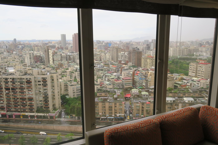 f0036857_8501490.jpg