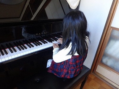 秋季消防演習 ( 孫ピアノ発表 )_f0019487_12252375.jpg