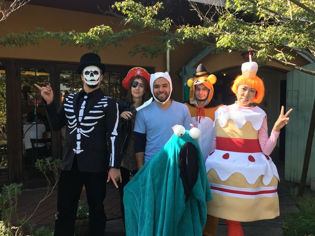 Halloween Staff Lunch_a0113809_1603815.jpg