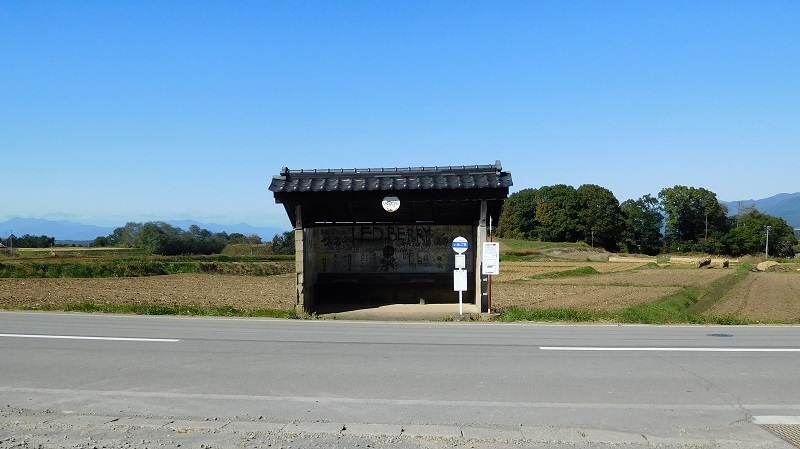 バスの終点へ行こう002：小諸市・東御市のコミュニティバス いちご平バス停_e0304702_20520234.jpg