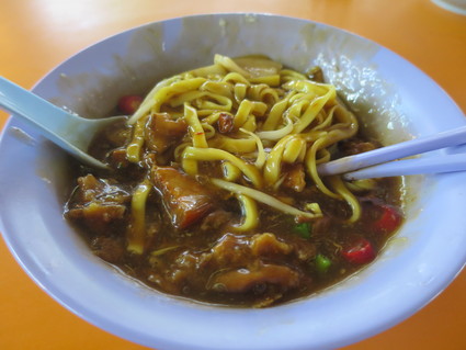 Old Fukien Noodles @ Bukit Merah View FC；正直そうな爺さんが作るローミー！_c0212604_21113216.jpg