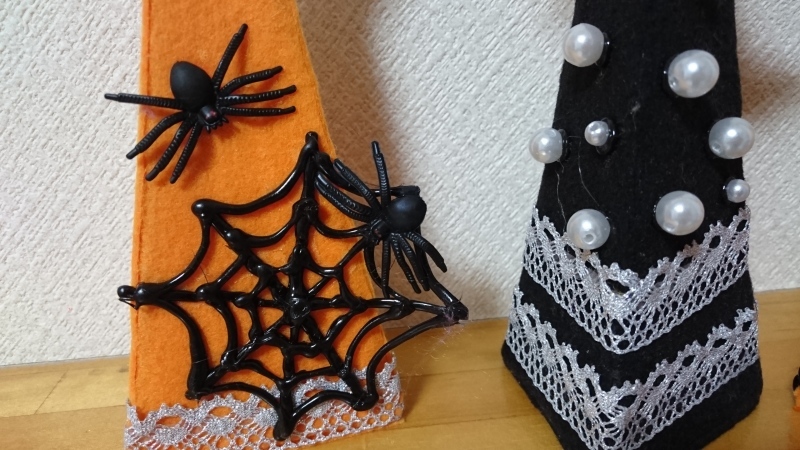 牛乳パックのハロウィン飾り&グルーガンで蜘蛛の巣 : sewingviolaの