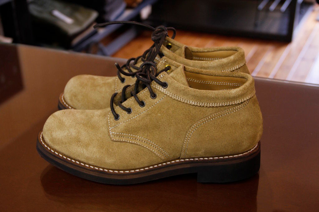 ROLLING DUB TRIO COUPEN SUEDE DARK BEIGE : FEEBLES