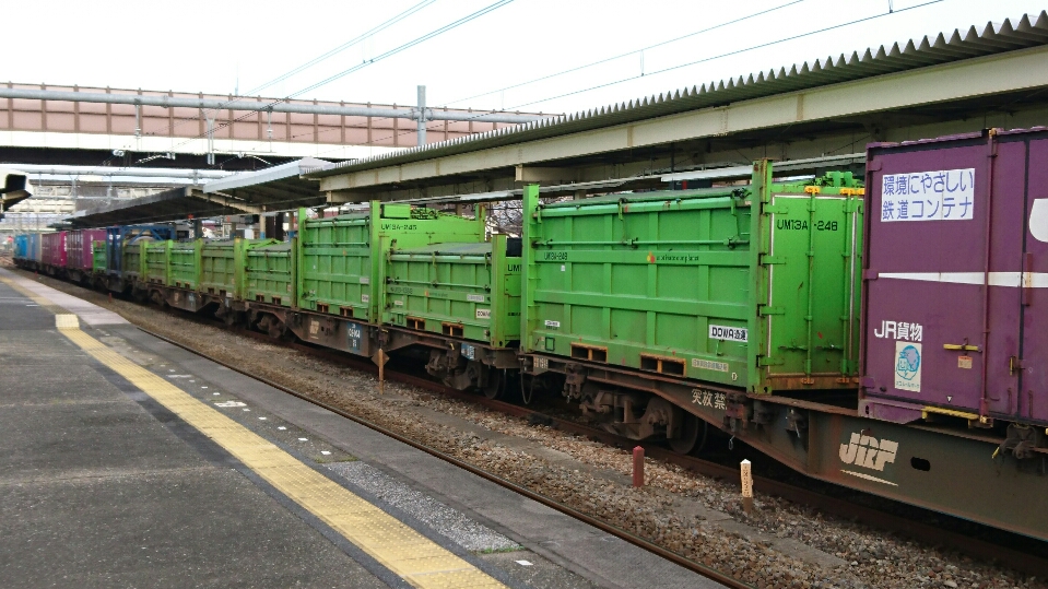 10/30高崎線岡部にて2090レ_f0203926_22465637.jpg