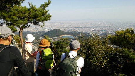 荒地山からゴロゴロ岳10月30日(日)_c0218841_21193778.jpg