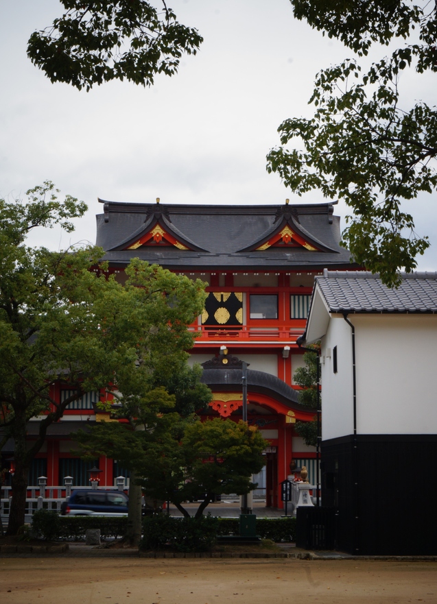 ～姫路城近くのミミズク神社～　射楯兵主神社_b0063958_8374333.jpg