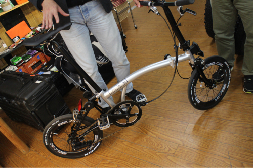 BROMPTONカーボンホイール等 : 秀岳荘 自転車売り場だより BROMPTONカーボンホイール等 : 秀岳荘 自転車売り場だより