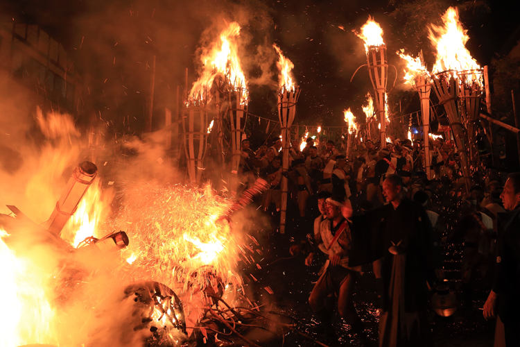 鞍馬の火祭_e0051888_3251988.jpg