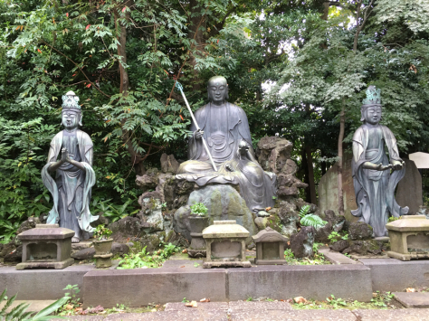 小石川伝通院 指塚 浪越徳治郎先生のお墓まいり。_a0112393_13482818.jpg