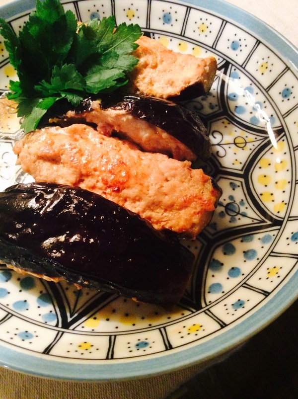 茄子の鶏ひく肉詰め ポン酢味*魚のアラと大根_d0269832_08451452.jpg