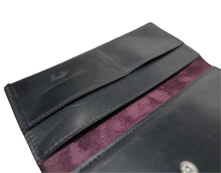 JUTTA NEUMANN \"STRING WALLET\"_d0187983_21111631.jpg