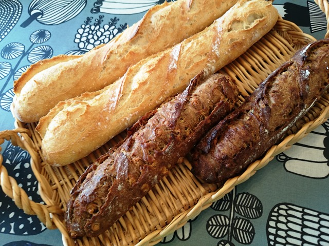 フランスパンまみれ_e0167593_0281364.jpg