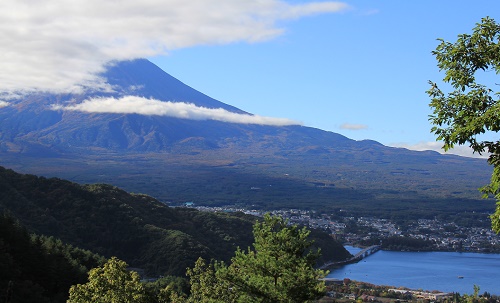 母の白滝コースを登る 秋の三ツ峠山 O ヤッホー 今日はどちらへ