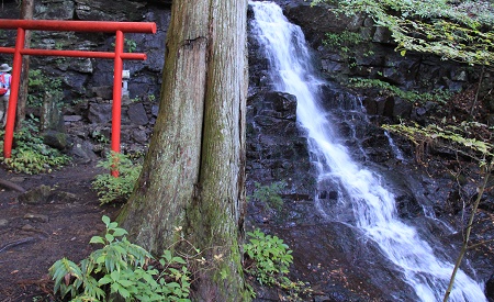 御坂 母の白滝 三ツ峠山 山を歩き楽しむ