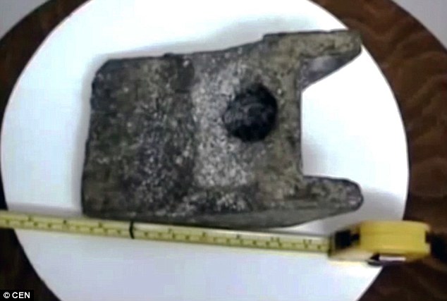 オーパーツ：ルーマニアで25万年前のアルミ製物体が出土！「ハンガリー人宇宙人説」_a0348309_1094742.jpg