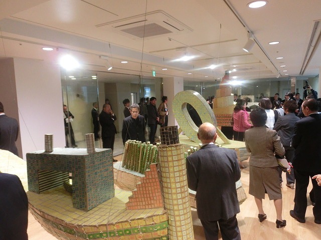 富士市制50周年記念日にオープンした「ふじ・紙のアートミュージアム」_f0141310_7112397.jpg