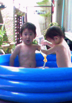 e0359418_07560661.gif