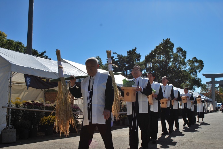 秋季例祭併せ新穀感謝祭_f0067122_17394245.jpg