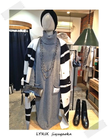 Gray★coordinate_a0323152_16283702.jpg