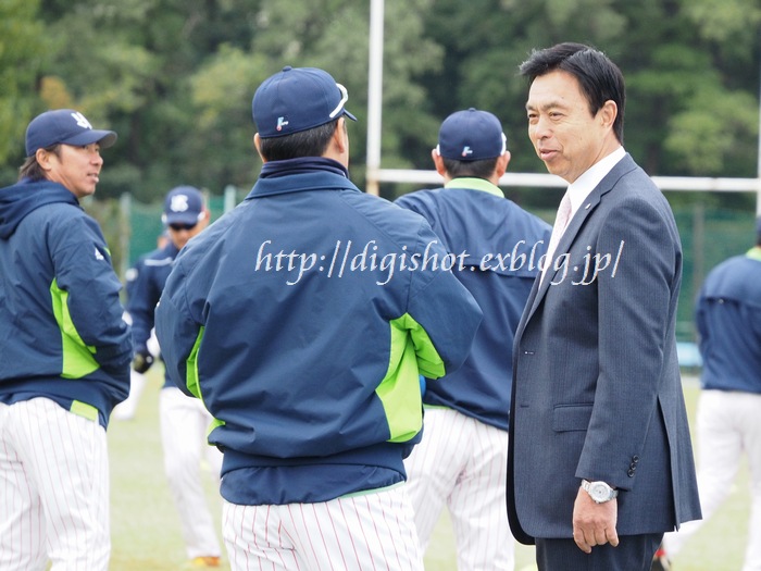 11/2ヤクルト戸田秋季練習見学、午前の部フォトその1_e0222575_20593814.jpg