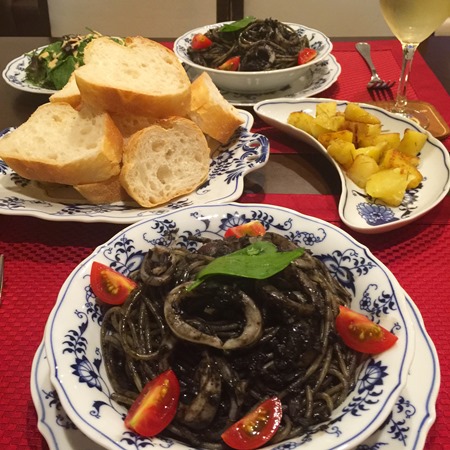 イカ墨 スパゲッティ / Spaghetti al Nero di Seppia_b0158813_19351941.jpg