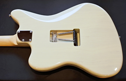 「Butterscotch BlondeのPsychomas-2H 1本目」が完成!_e0053731_16471037.jpg