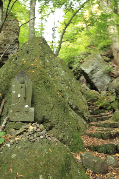 f0229832_08544035.jpg