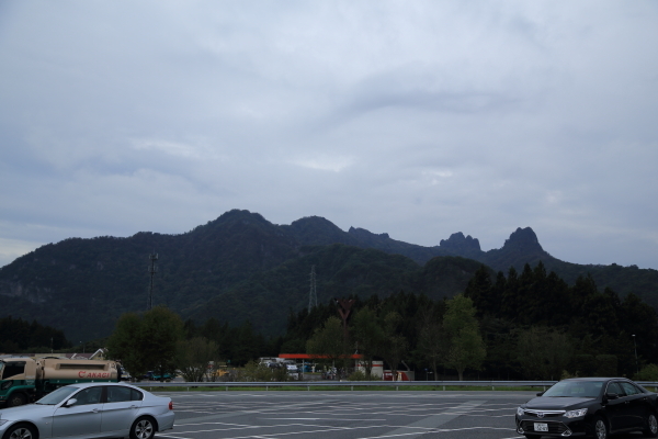 f0229832_08585510.jpg