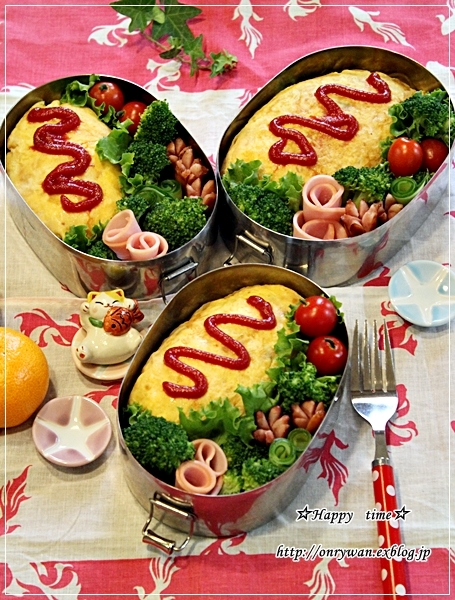 オムライス弁当とスキレットでビビンバ♪_f0348032_18332555.jpg