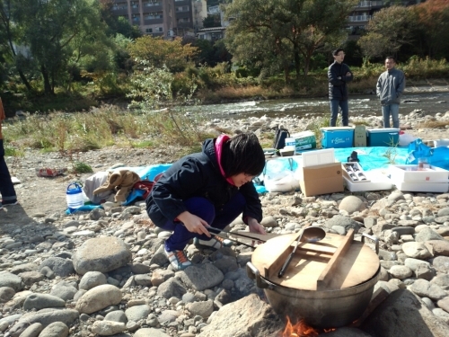 今年2度目の芋煮会_c0158573_20114224.jpg